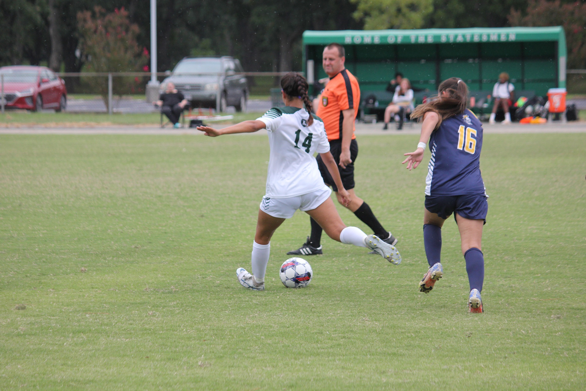 Women’s Soccer Hosts Knights in Non-Conference Contest