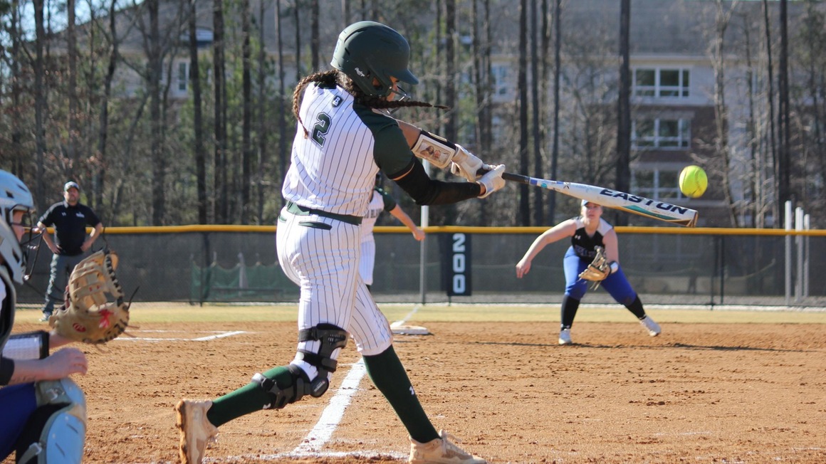 Softball Drops Two to NCAA Division II Vikings